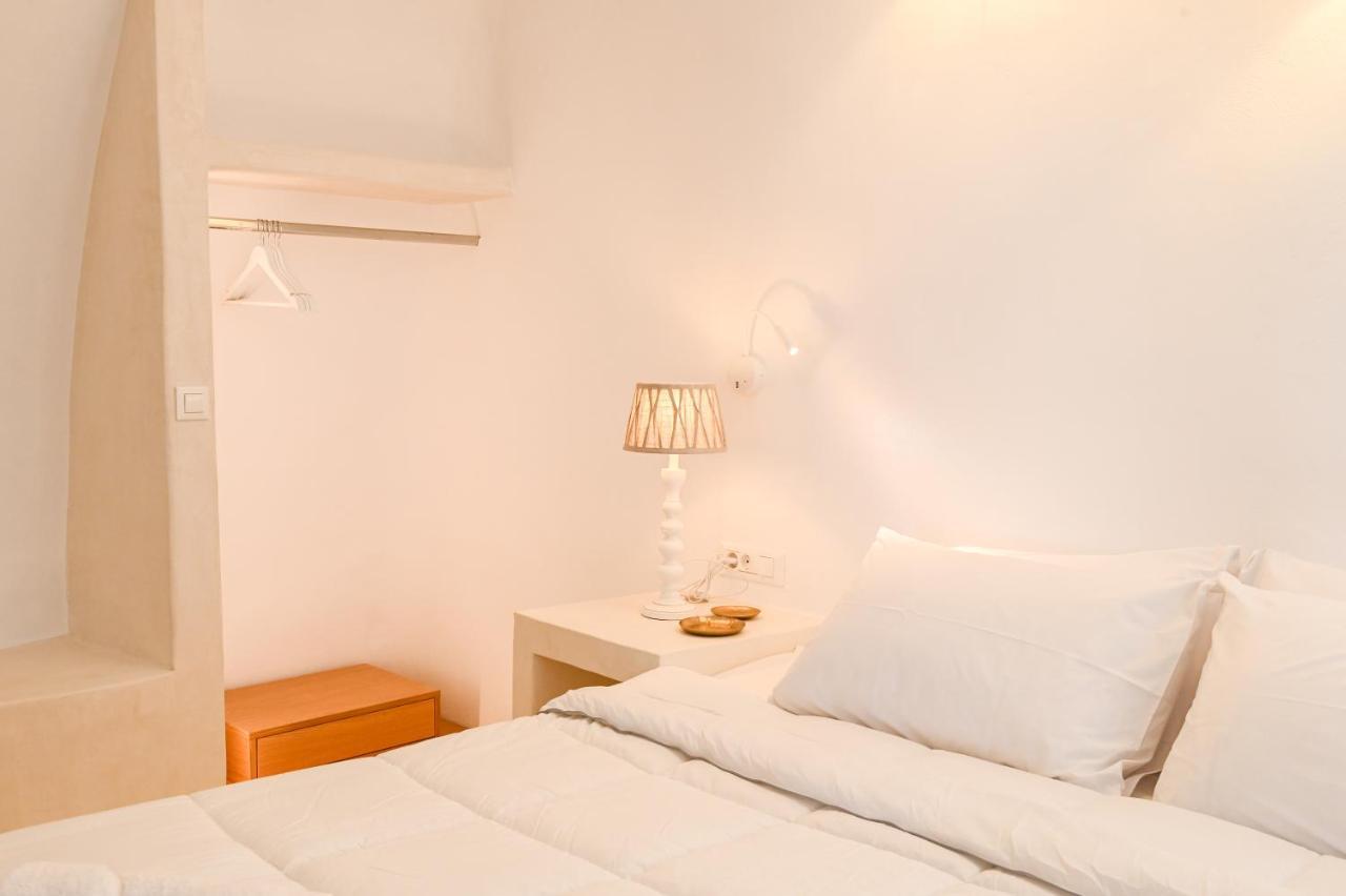 Three Bells Suites Firostefani Dış mekan fotoğraf